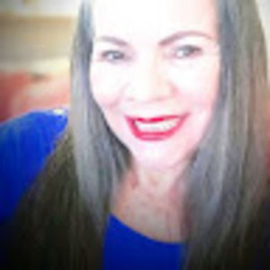 Meet your Posher, Celia